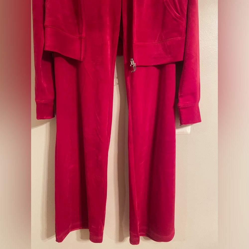 NWT- Juicy Couture Womens Red Party Velour Tracksuit Set Medium Rhinestone - Picture 4 of 14